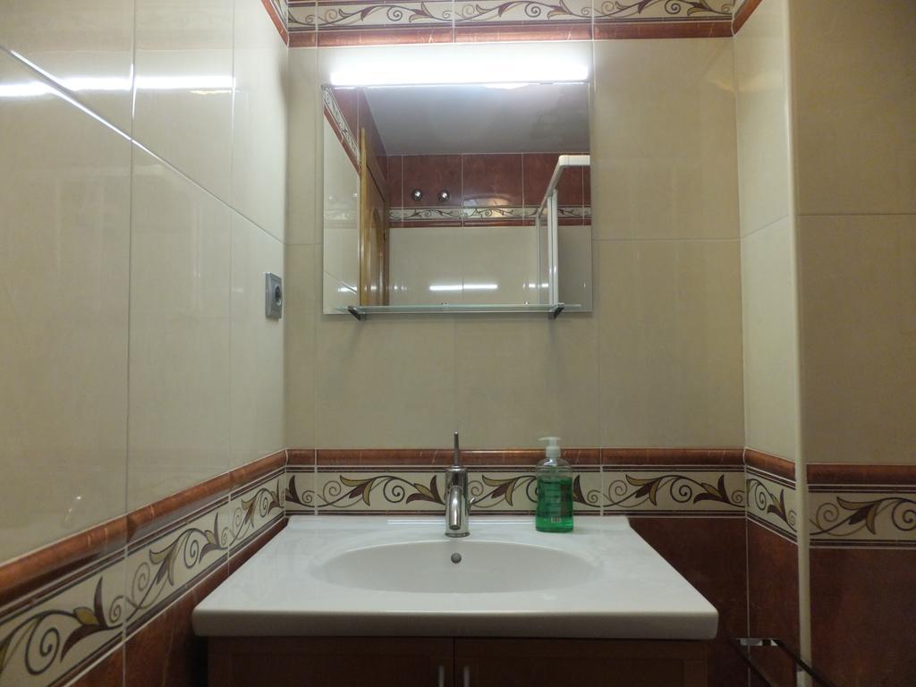 Www Apartamento Conde De Leon Wordpress Com Parking Opcional Exterior foto